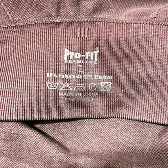 NWOT Pro-Fit Seamless Maroon Heathered Sports Bra - Picture 4 of 4